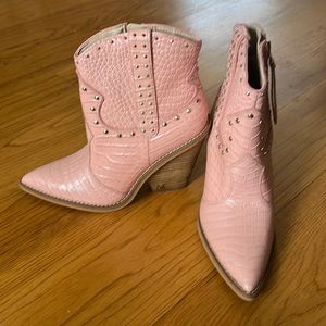 Brand New Sam Edelman Pink Boots